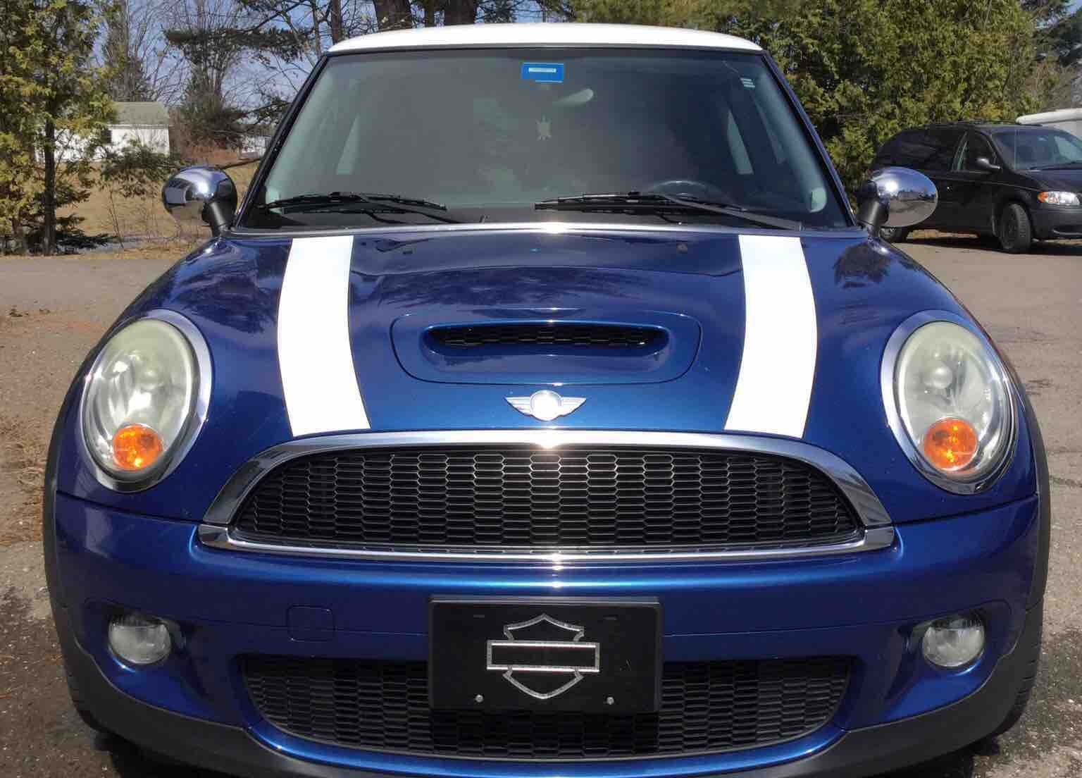 Blue Mini Cooper